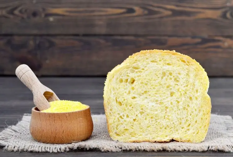 Pão de milho caseiro