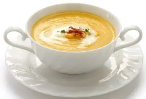 sopa de creme de mandioquinha