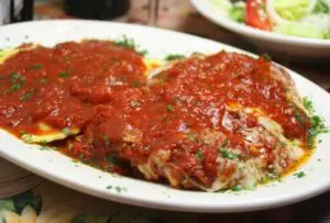 Frango à parmegiana