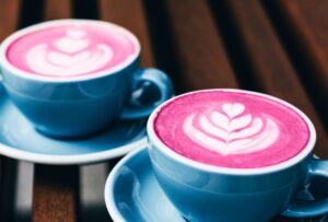 Café pink latte