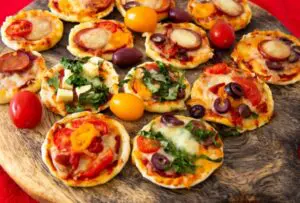 Massa de mini pizza para festa