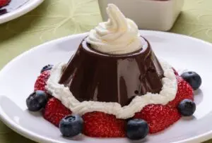 pudim de chocolate de geladeira