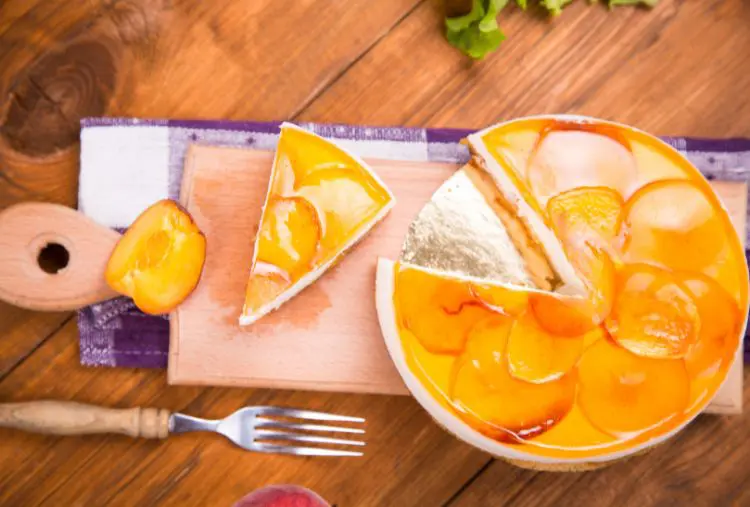 torta de pêssego gelada