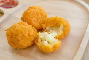 bolinha de queijo