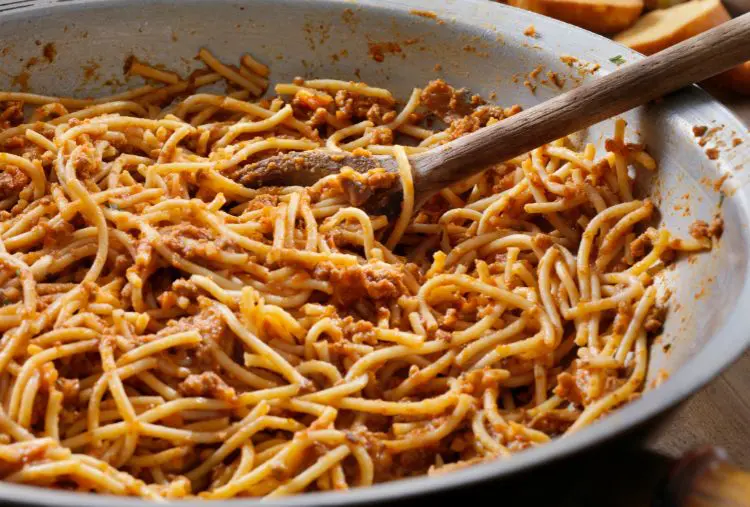 macarrão à bolonhesa tradicional